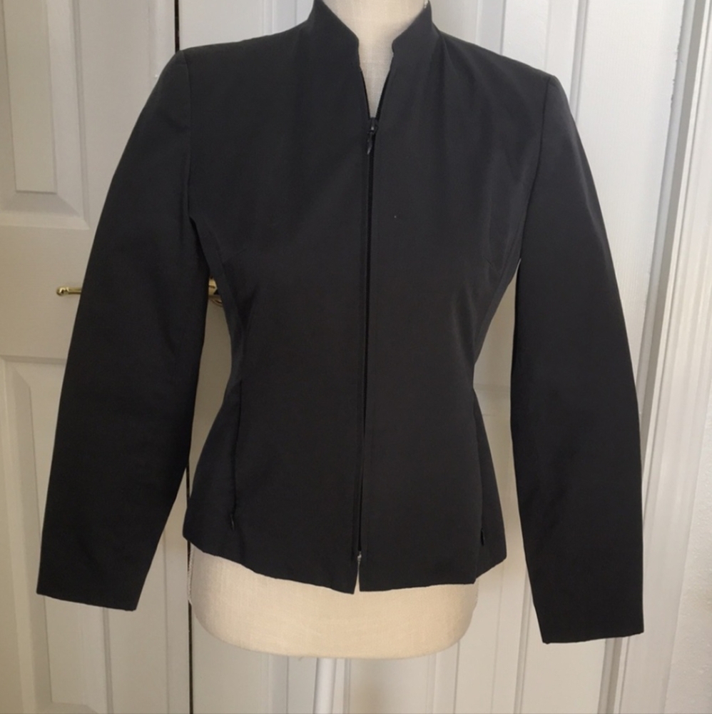 Women's Gray Jacket - Hold for @shellytara